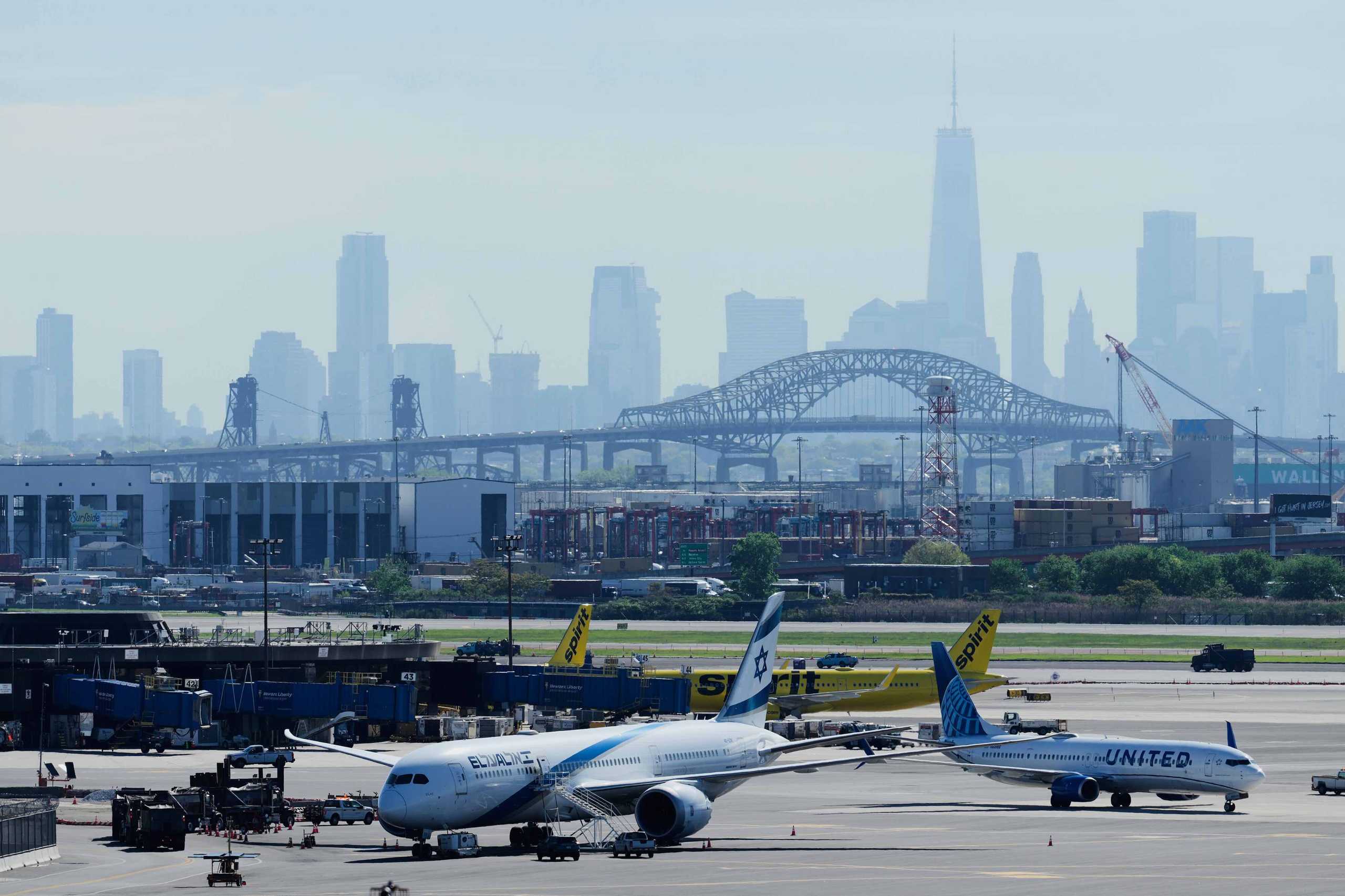 America’s Best and Worst Airport Hubs in 2026, Ranked